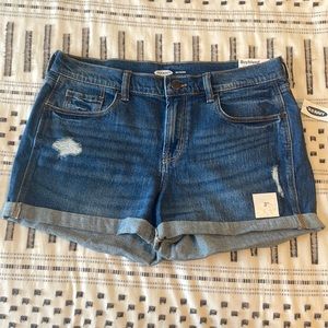 NWT Old Navy Boyfriend Jean Shorts Size 10